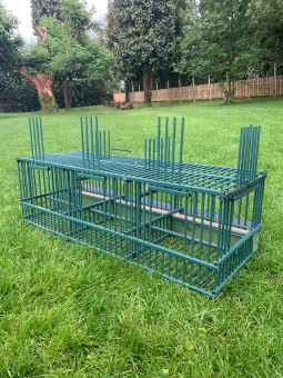 GABBIA TRIPLA CON DIVISORIO PER TUNNEL FATTA A MANO